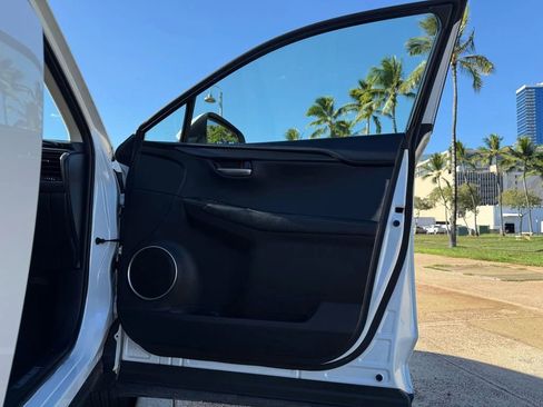 Used 2015 Lexus NX 300h 300h image 14