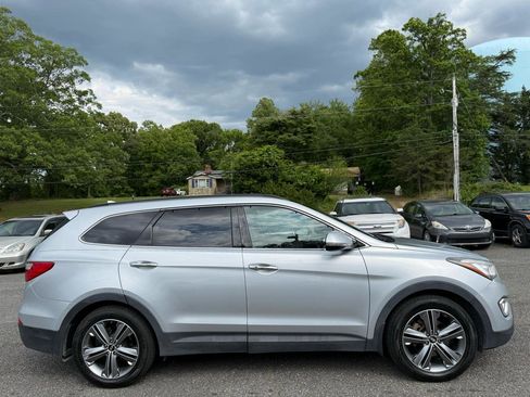 Used 2016 Hyundai Santa Fe Limited w/ Option Group 04 AWD/4WD image 8