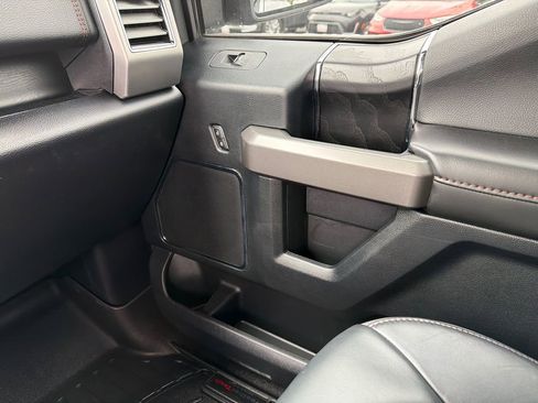 Used 2020 Ford F150 Platinum w/ Equipment Group 701A Luxury AWD/4WD image 40