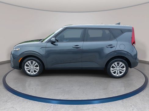 Used 2020 Kia Soul LX FWD image 8
