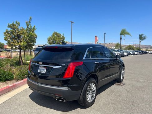 Used 2017 Cadillac XT5 Luxury w/ Driver Awareness Package AWD/4WD image 7