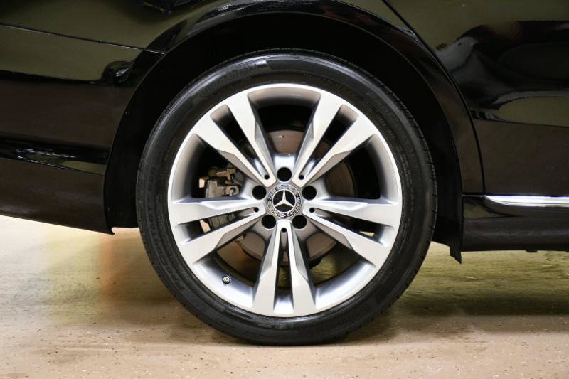 Used 2019 Mercedes-Benz C 300 4MATIC Sedan image 22