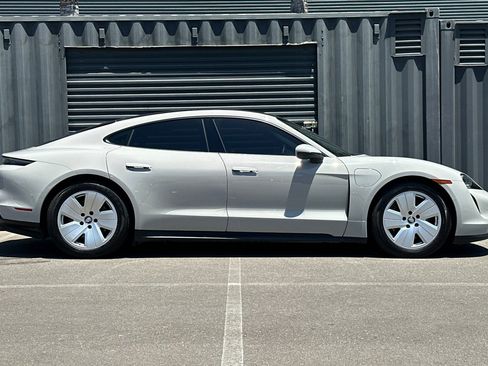 Certified 2022 Porsche Taycan RWD image 9