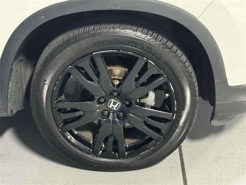 Certified 2022 Honda Pilot Black Edition image 12