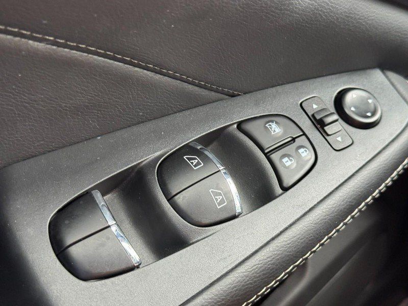 Used 2022 Nissan Maxima Platinum w/ Sport Mat Group FWD image 26