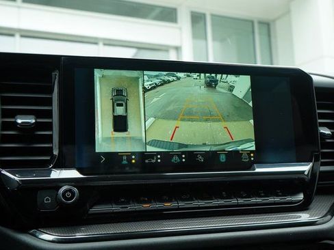 Used 2022 Chevrolet Silverado 1500 ZR2 w/ Technology Package image 30