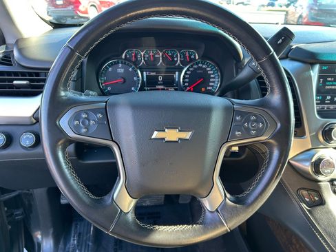 Used 2019 Chevrolet Tahoe LT image 12
