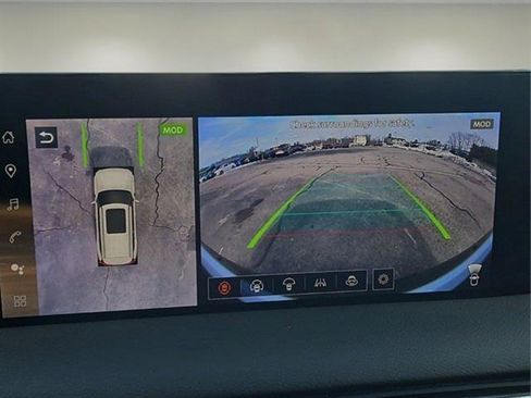 New 2025 Nissan Armada SL w/ Captain's Chari Seat Package image 39