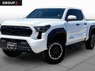 Used 2025 Toyota Tacoma TRD Off-Road AWD/4WD video 1