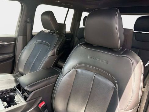 Used 2023 Jeep Grand Cherokee Overland w/ Rear Seat Video Group I RWD image 20