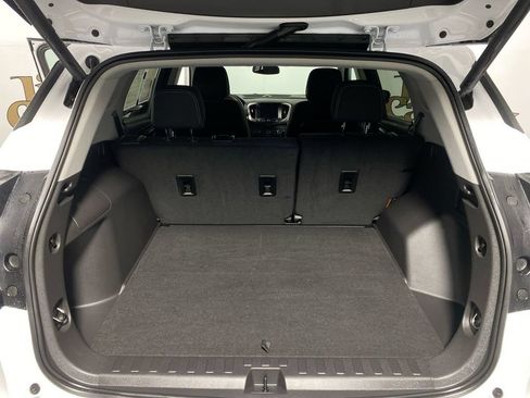 Certified 2024 GMC Terrain SLE w/ Driver Convenience Package FWD image 22
