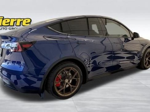 Used 2023 Tesla Model Y Performance AWD/4WD image 7