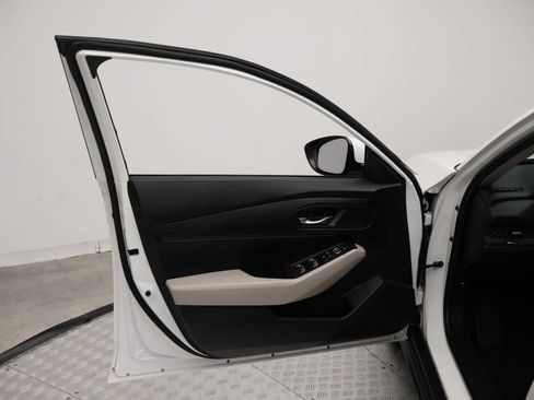 Used 2024 Honda Accord EX image 16