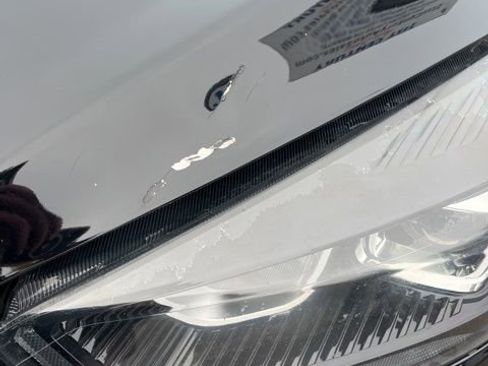 Used 2018 Ford Escape SE w/ SE Sport Appearance Package image 5