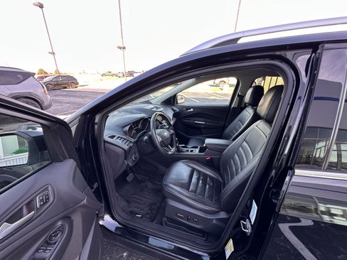 Used 2017 Ford Escape Titanium w/ Equipment Group 301A image 12