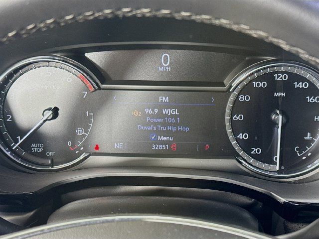 Used 2021 Cadillac XT5 Luxury FWD image 14