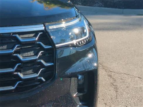 New 2025 Ford Explorer Platinum w/ LUX Leather Package image 11