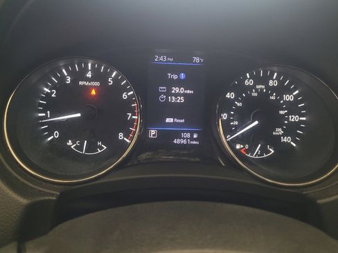 Used 2018 Nissan Rogue S FWD image 23