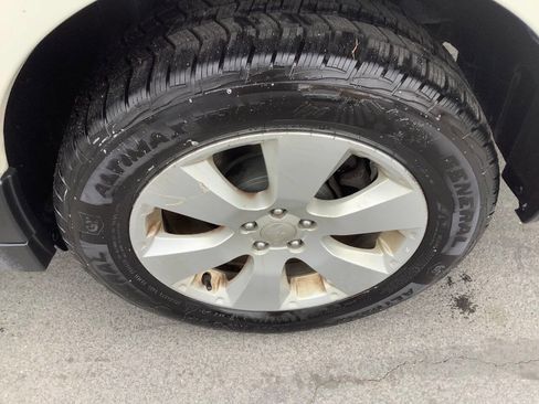 Used 2010 Subaru Outback 2.5i Premium image 19