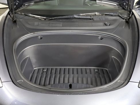 Used 2023 Tesla Model 3 Standard Range image 20