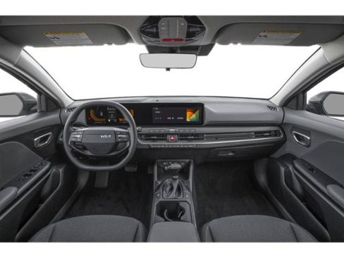 Certified 2025 Kia K4 FWD image 10