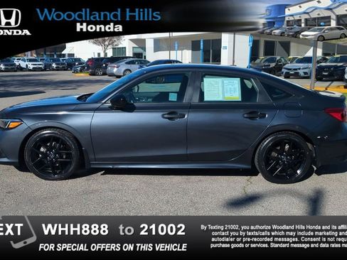 Used 2023 Honda Civic Sport image 8