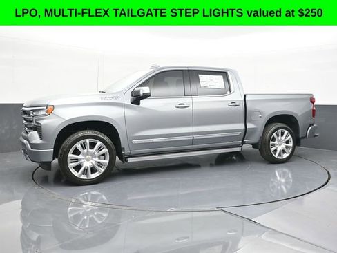 New 2026 Chevrolet Silverado 1500 High Country AWD/4WD image 8