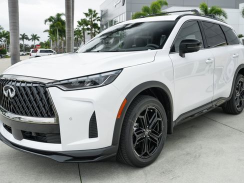 New 2026 INFINITI QX60 Sport w/ Dark Cargo Package image 4