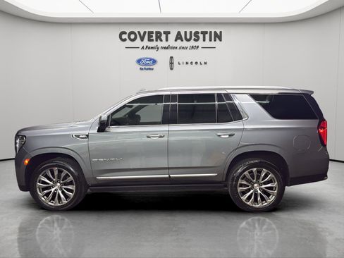 Used 2021 GMC Yukon Denali w/ Denali Premium Package image 2