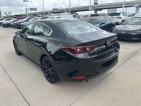Used 2024 MAZDA MAZDA3 s FWD image 5