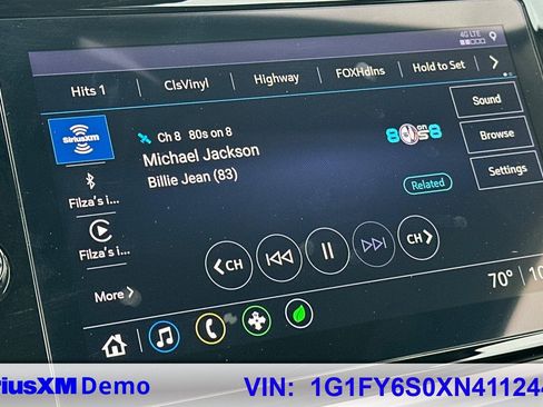 Used 2022 Chevrolet Bolt EUV LT w/ Convenience Package image 52