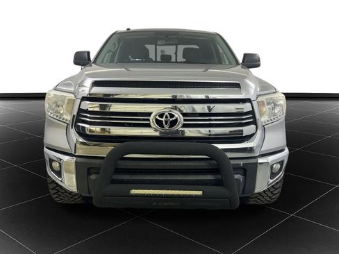 Used 2016 Toyota Tundra SR5 image 8