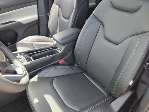 New 2026 Jeep Compass Limited AWD/4WD image 19