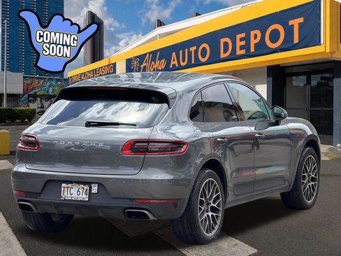 Used 2018 Porsche Macan AWD/4WD image 5