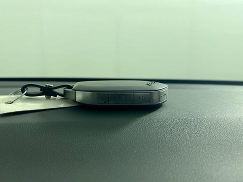 New 2025 Kia K4 LXS image 36