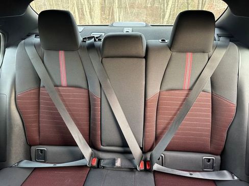 Certified 2025 Toyota Corolla SE w/ Convenience Package image 36