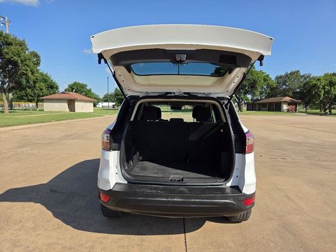 Used 2018 Ford Escape S FWD image 34