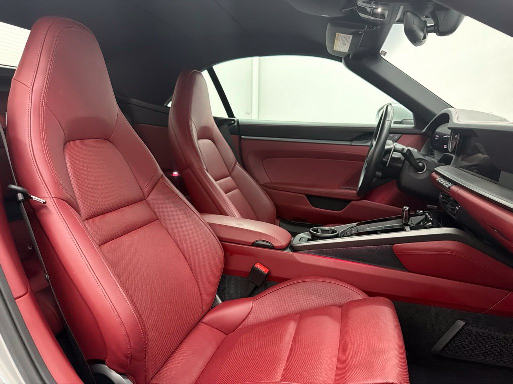 Used 2023 Porsche 911 Carrera GTS RWD image 31