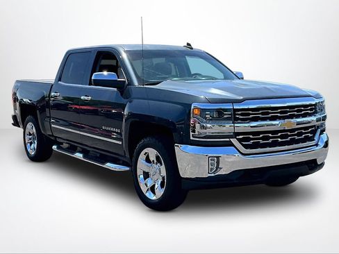 Used 2017 Chevrolet Silverado 1500 LTZ w/ Sport Package AWD/4WD image 13