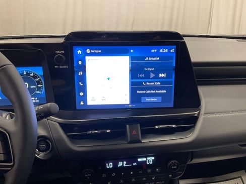 New 2026 Subaru Outback Touring AWD/4WD image 18