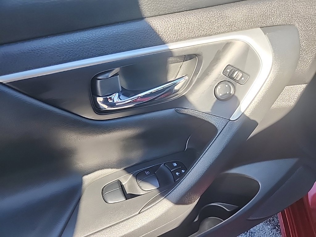 Used 2018 Nissan Altima 2.5 S w/ S Convenience Package FWD image 13