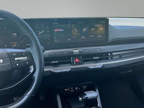 Certified 2025 Kia K4 EX FWD image 9