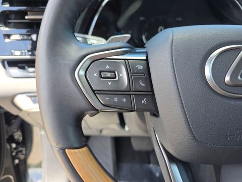 Used 2025 Lexus RX 350 Premium w/ Accessory Package (Z1) FWD image 28