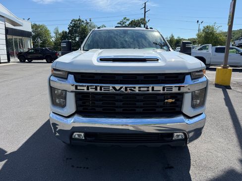 Used 2022 Chevrolet Silverado 2500 LT w/ Convenience Package AWD/4WD image 8