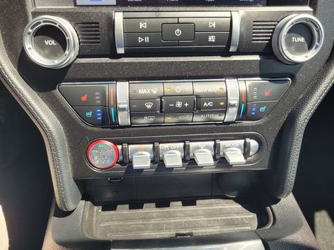 Certified 2020 Ford Mustang Premium RWD image 24