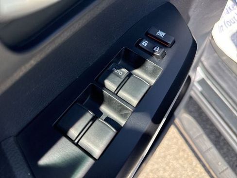 Used 2016 Toyota Tundra SR5 w/ SR5 Upgrade Package image 23