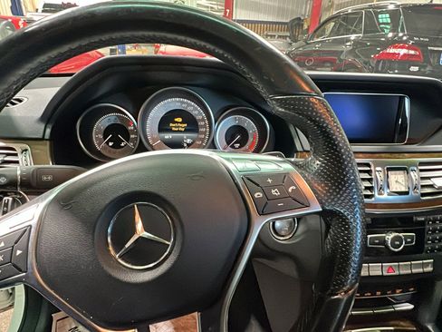 Used 2015 Mercedes-Benz E 350 4MATIC Sedan image 14