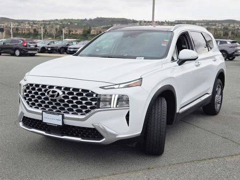 Used 2023 Hyundai Santa Fe SEL w/ Premium Package image 11