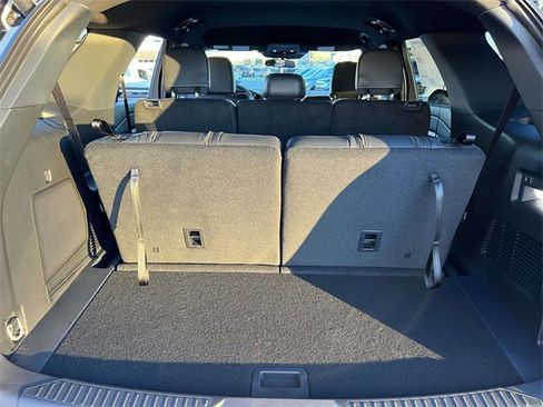 New 2026 Ford Explorer ST-Line w/ ST-Line Street Pack image 7