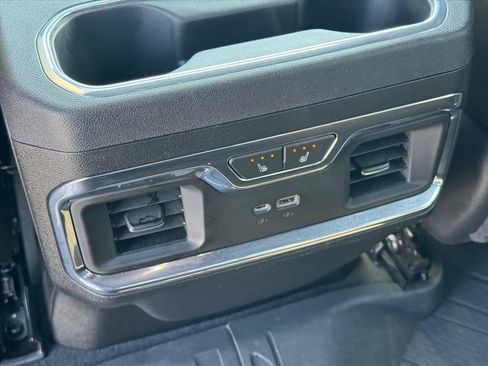 Used 2023 Chevrolet Silverado 1500 High Country w/ High Country Premium Package AWD/4WD image 13